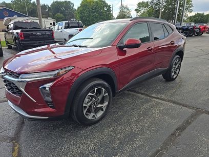 Used 2024 Chevrolet Trax LT w/ Driver Confidence Package