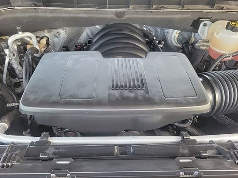 Used 2023 GMC Yukon XL Denali AWD/4WD image 11