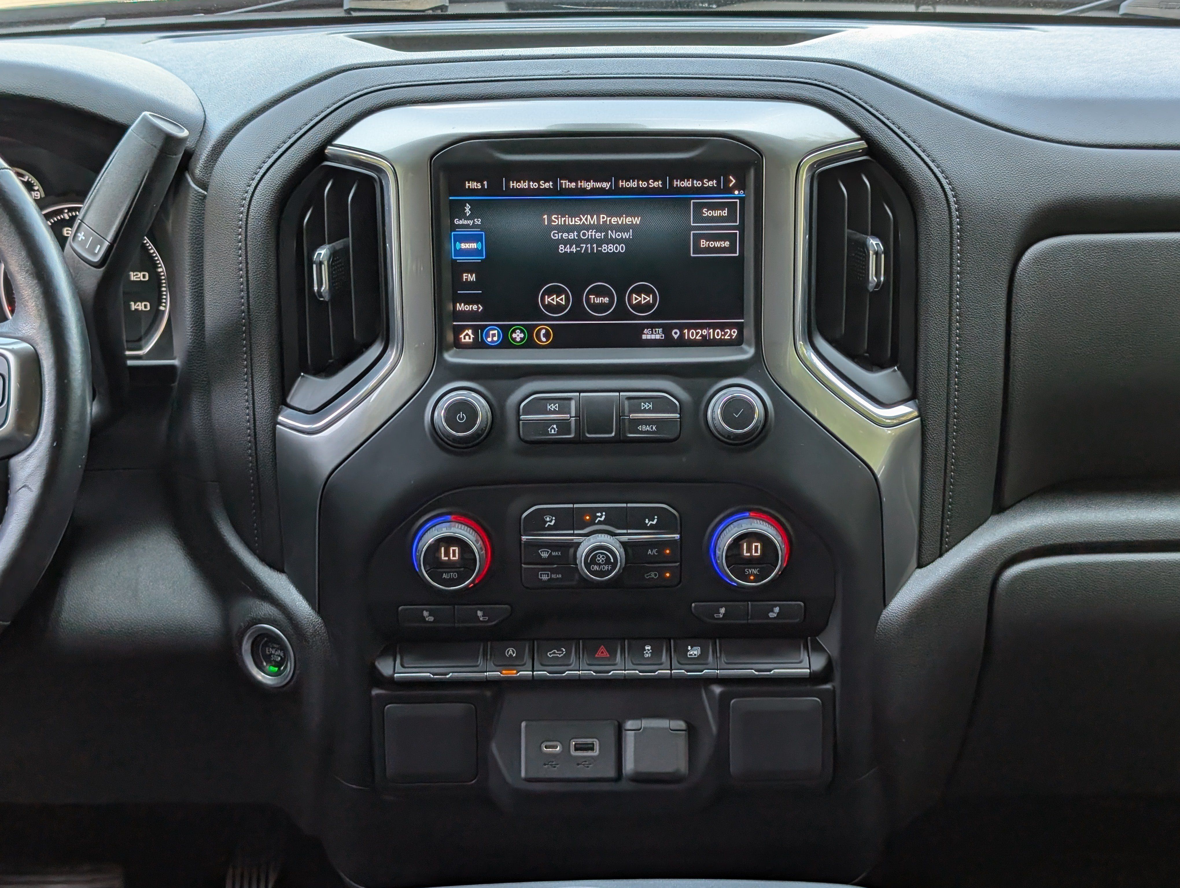Used 2022 Chevrolet Silverado 1500 LT AWD/4WD image 25