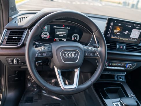 Used 2023 Audi Q5 2.0T Premium Plus AWD/4WD image 13