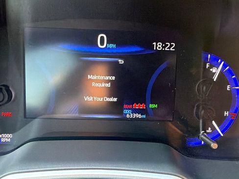 Used 2020 Toyota Corolla XSE FWD image 8
