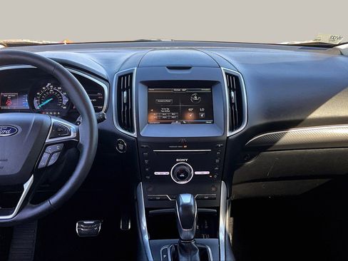 Used 2015 Ford Edge Sport image 6