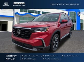 Used 2025 Honda Pilot Touring video 1