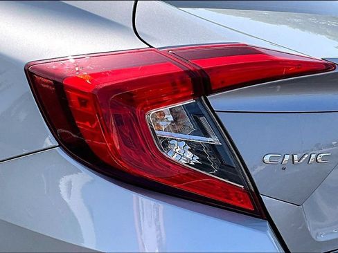 Used 2016 Honda Civic EX-T image 30