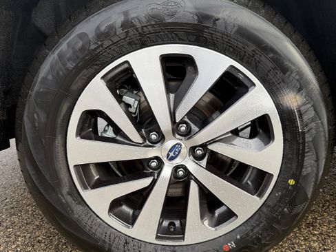 New 2025 Subaru Outback Premium image 23