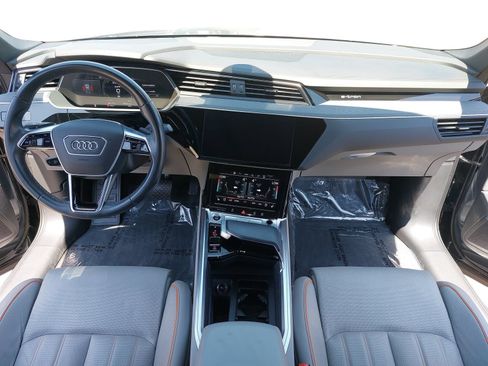 Used 2024 Audi Q8 e-tron Prestige w/ Prestige Package AWD/4WD image 9