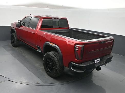 Used 2025 GMC Sierra 2500 AT4X AWD/4WD image 32