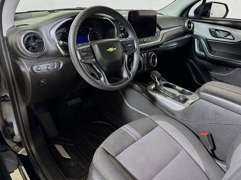 Used 2024 Chevrolet Blazer LT w/ Convenience Package FWD image 7