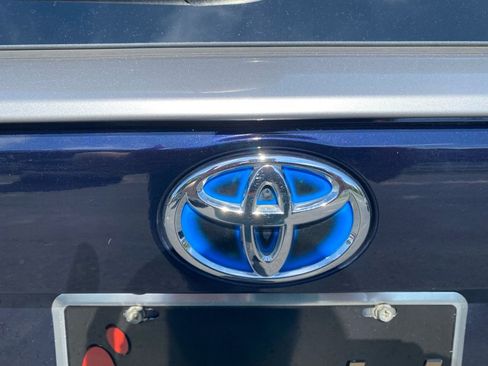 Used 2020 Toyota RAV4 XSE w/ XSE Grade Weather Package AWD/4WD image 9