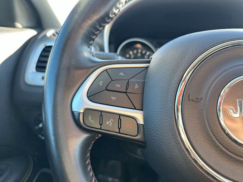 Used 2018 Jeep Compass Latitude w/ Popular Equipment Group image 28