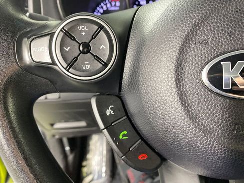 Used 2015 Kia Soul image 13