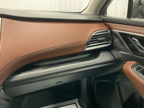 Used 2022 Subaru Outback Touring image 25