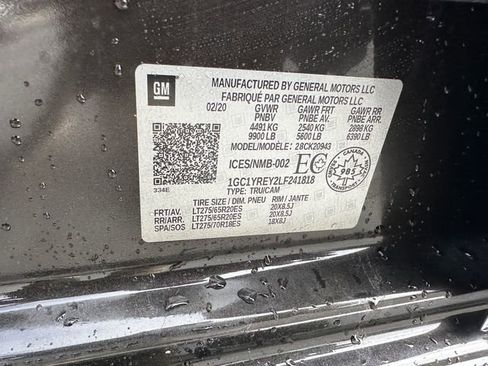 Used 2020 Chevrolet Silverado 2500 High Country image 44