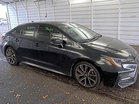 Used 2021 Toyota Corolla SE image 4