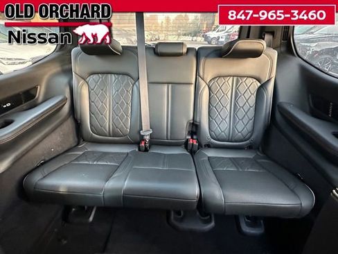 Used 2022 Jeep Grand Wagoneer Series III w/ Rear Seat Video Group 1 image 16