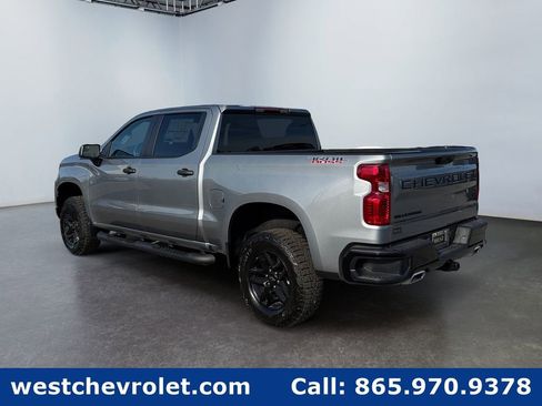 New 2026 Chevrolet Silverado 1500 Custom Trail Boss w/ LPO, Dark Essentials Package AWD/4WD image 5