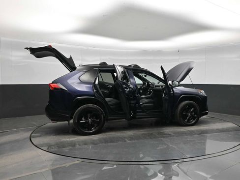 Used 2021 Toyota RAV4 XSE AWD/4WD image 42