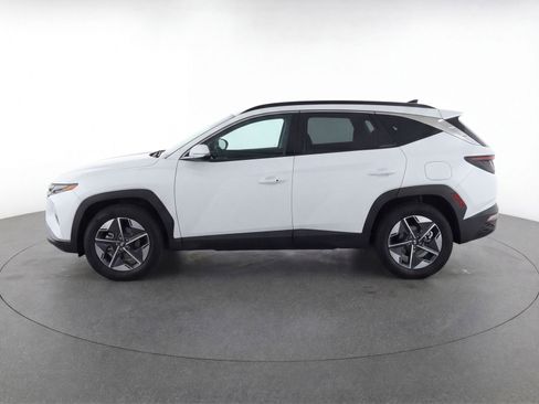 Used 2025 Buick Encore GX Preferred AWD/4WD image 5