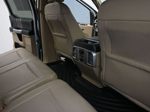 Used 2015 Ford F150 Lariat w/ Equipment Group 502A Luxury RWD image 9