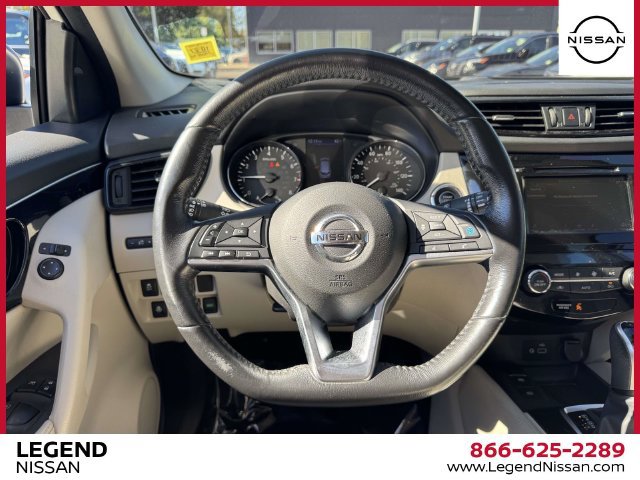 Used 2019 Nissan Rogue Sport SL AWD/4WD image 13