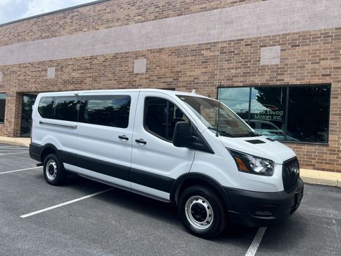 Used 2024 Ford Transit 350 XL RWD image 91