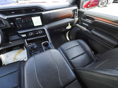 Used 2024 GMC Sierra 1500 Denali w/ Denali Reserve Package image 48