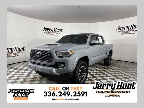 Used 2020 Toyota Tacoma TRD Sport w/ TRD Premium Sport Package AWD/4WD image 1