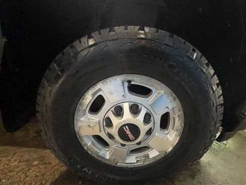 Used 2013 GMC Sierra 2500 SLE w/ Convenience Package image 42