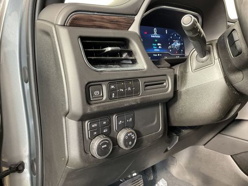 Used 2023 Chevrolet Tahoe LT image 19