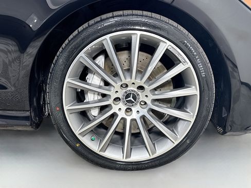 Used 2018 Mercedes-Benz CLS 550 image 32