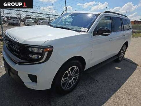 Used 2025 Ford Expedition Active RWD image 1