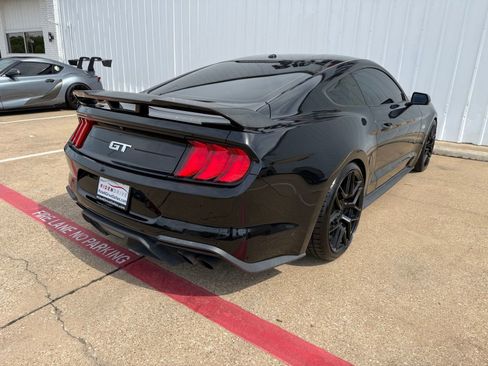 Used 2019 Ford Mustang GT Premium w/ Equipment Group 401A RWD image 7