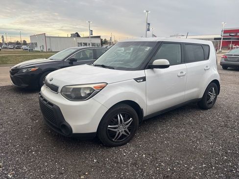 Used 2014 Kia Soul image 2