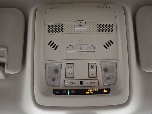 New 2025 Cadillac XT5 Premium Luxury w/ LPO, Floor Liner Package image 22