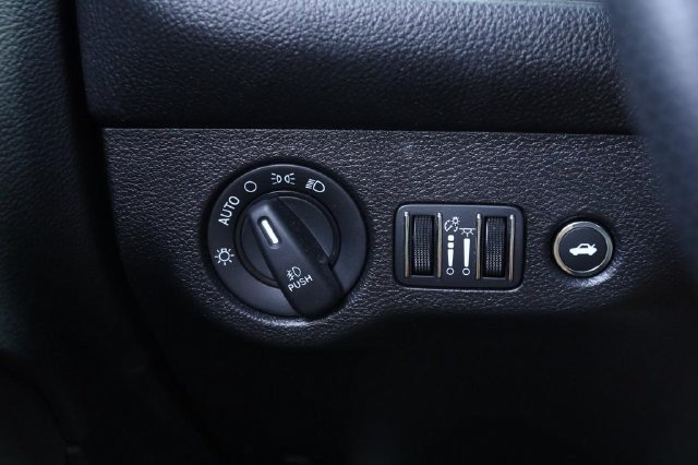 Used 2021 Dodge Challenger R/T Scat Pack RWD image 18