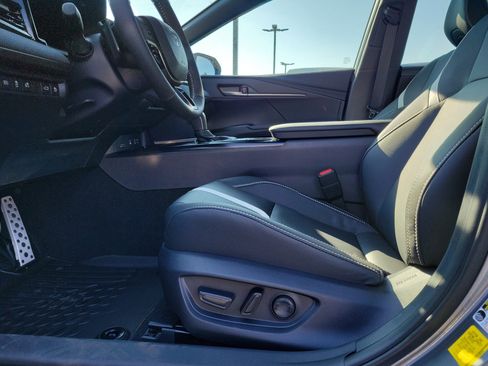 New 2026 Toyota Camry SE image 16