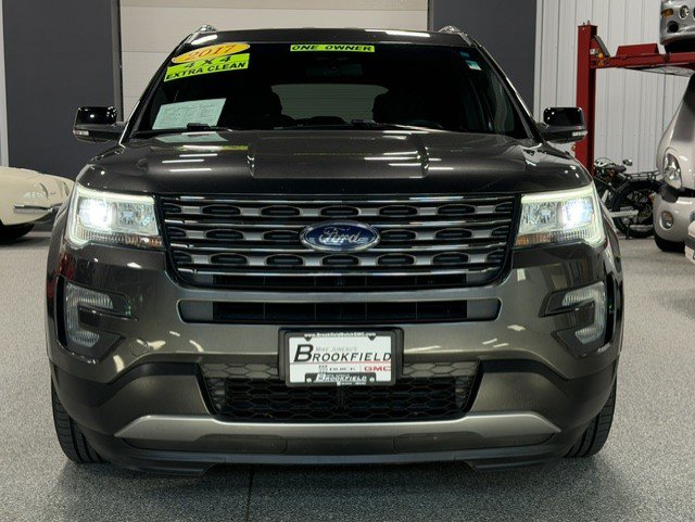 Used 2017 Ford Explorer XLT AWD/4WD image 8