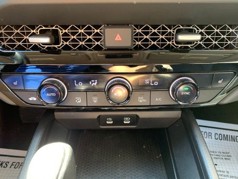 Used 2023 Honda Accord EX-L image 16