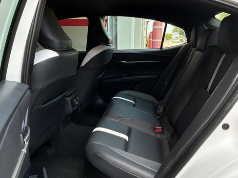 Used 2026 Toyota Camry SE FWD image 12