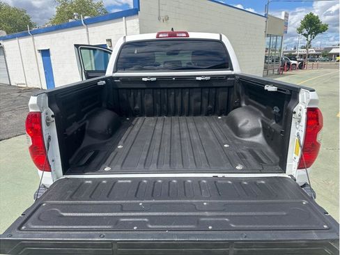 Used 2020 Toyota Tundra Platinum AWD/4WD image 27
