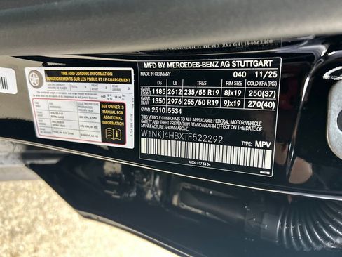 New 2026 Mercedes-Benz GLC 300 4MATIC image 30