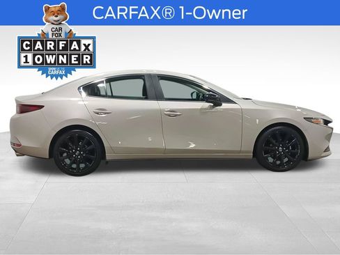 Used 2025 MAZDA MAZDA3 s FWD image 2