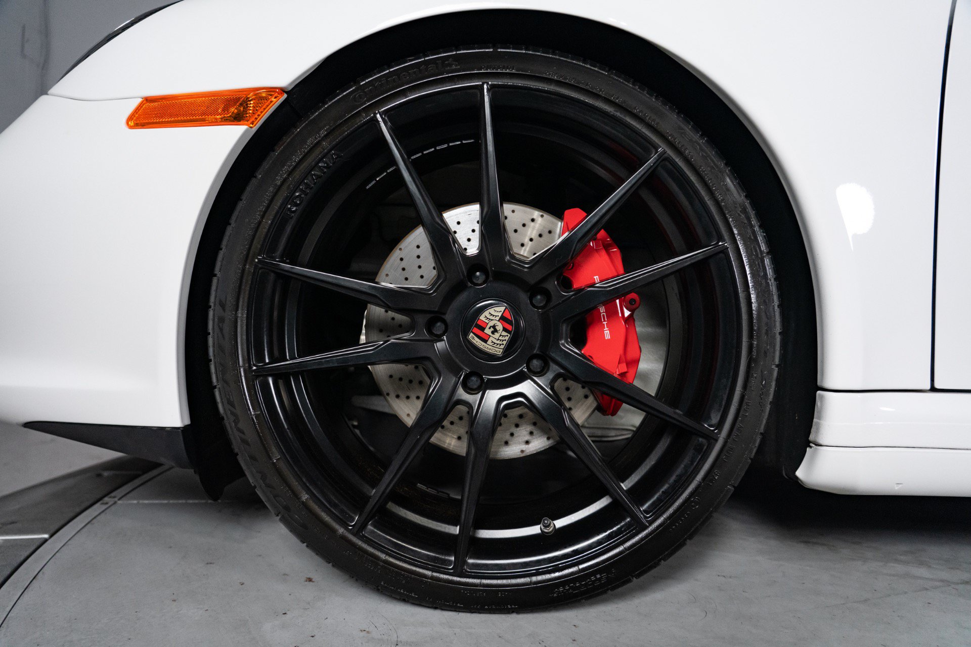 Used 2012 Porsche 911 Targa 4S AWD/4WD image 4