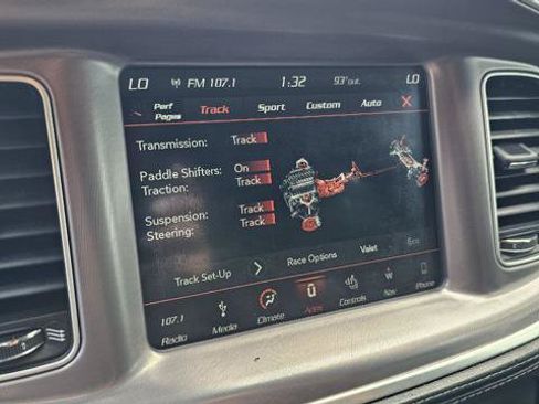 Used 2019 Dodge Charger Scat Pack w/ Dynamics Package RWD image 6