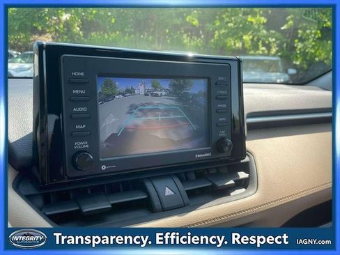 Certified 2020 Toyota RAV4 XLE w/ All Weather Liner Package AWD/4WD image 28