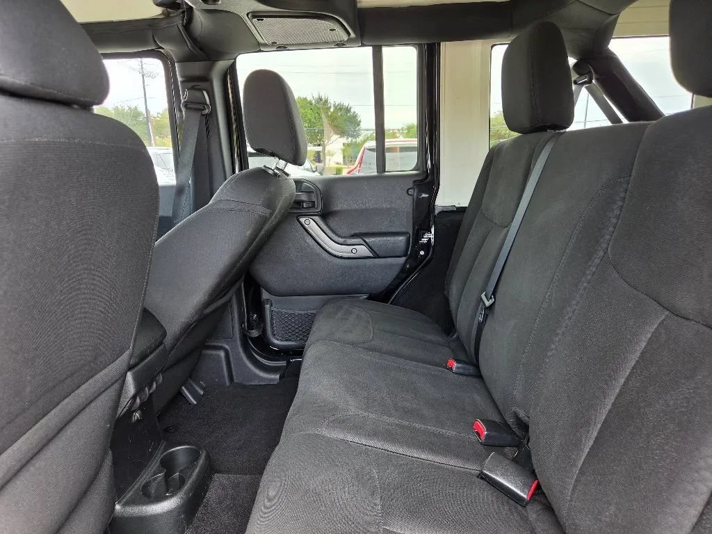 Used 2016 Jeep Wrangler Unlimited Sport w/ Quick Order Package 24S AWD/4WD image 16