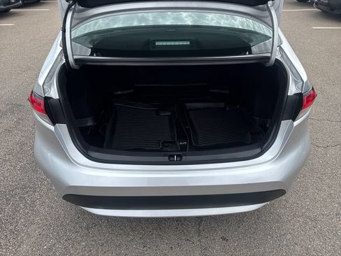 Used 2020 Toyota Corolla LE FWD image 38