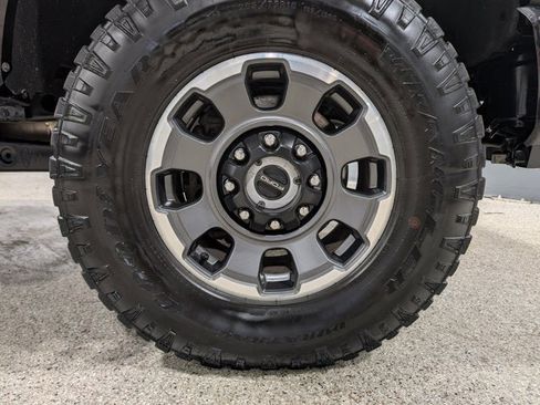 Used 2024 Ford F250 Platinum w/ Tremor Off-Road Package image 15