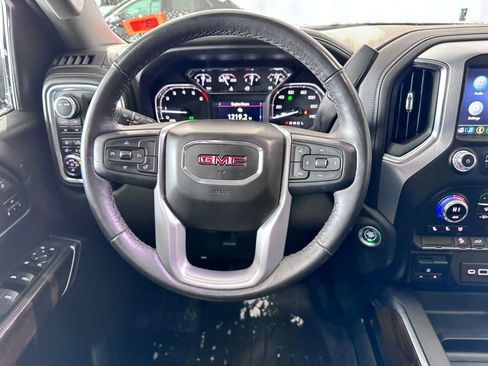 Certified 2022 GMC Sierra 1500 SLT w/ SLT Premium Package image 12