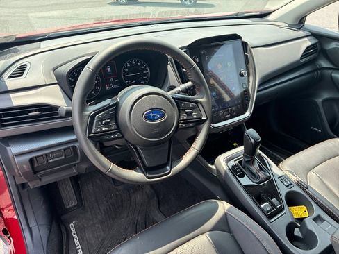 Certified 2025 Subaru Crosstrek 2.5i Limited w/ Crosstrek Mirror Package AWD/4WD image 11